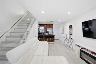 11781 SW 18th St, Miami, FL 33175 - Photo 7