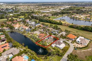 622 E Enclave Cir E, Pembroke Pines, FL 33027 - Photo 75