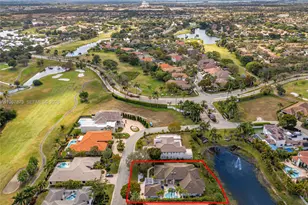 622 E Enclave Cir E, Pembroke Pines, FL 33027 - Photo 77