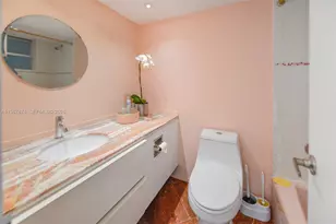 8000 Harding Ave, Miami Beach, FL 33141 - Photo 19