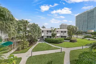 10190 Collins Ave, Bal Harbour, FL 33154 - Photo 17