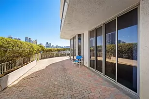 19101 NE 36th Ct, Aventura, FL 33180 - Photo 29