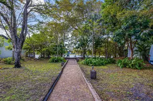 567 NE 199th Terrace, Miami, FL 33179 - Photo 35