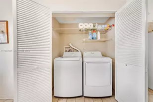 567 NE 199th Terrace, Miami, FL 33179 - Photo 13