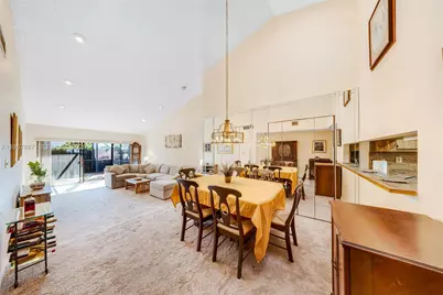 567 NE 199th Ter #1S, Miami, FL 33179 - Photo 5