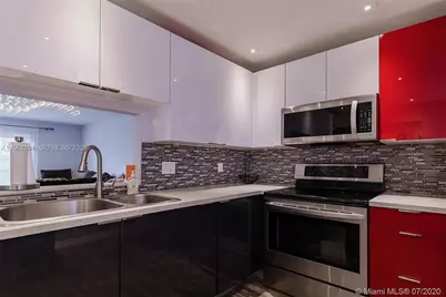 219 NE 14th Ave #307, Hallandale Beach, FL 33009 - Photo 3