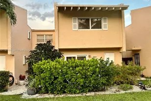 8837 NE 4th Avenue Rd, Miami Shores, FL 33138 - Photo 1