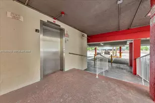 1750 W 46th St, Hialeah, FL 33012 - Photo 25