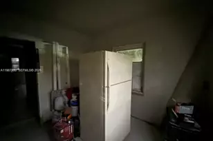 3090 NW 33rd St, Miami, FL 33142 - Photo 17