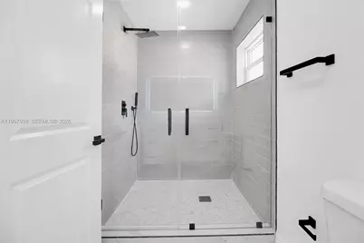 7893 SW 9th Ter, Miami, FL 33144 - Photo 19