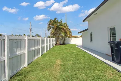 7893 SW 9th Ter, Miami, FL 33144 - Photo 25