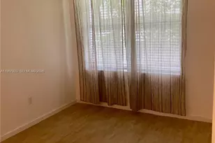 1611 Meridian Ave, Miami Beach, FL 33139 - Photo 9