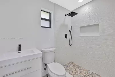 2421 NW 153 St, Miami Gardens, FL 33054 - Photo 47