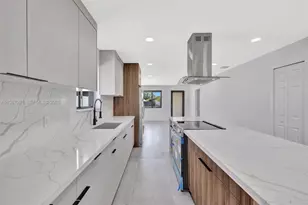 2421 NW 153 St, Miami Gardens, FL 33054 - Photo 31