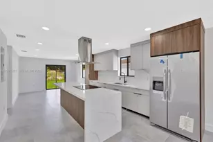 2421 NW 153 St, Miami Gardens, FL 33054 - Photo 27