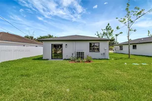 2421 NW 153 St, Miami Gardens, FL 33054 - Photo 11