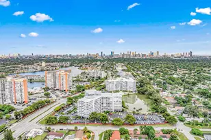 1300 NE Miami Gardens Dr, Miami, FL 33179 - Photo 25