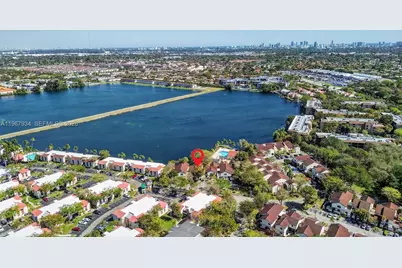 347 Ives Dairy Rd #E347-04, Miami, FL 33179 - Photo 31