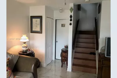 301 NW 84th Ct #703, Miami, FL 33126 - Photo 7