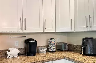 24 Tarpon Ave, Key Largo, FL 33037 - Photo 5