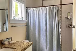 24 Tarpon Ave, Key Largo, FL 33037 - Photo 9