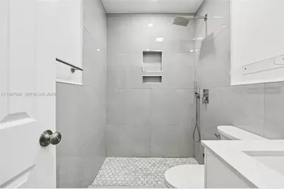 12237 SW 193rd St, Miami, FL 33177 - Photo 29