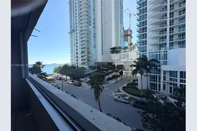 505 NE 30th St #505, Miami, FL 33137 - Photo 15