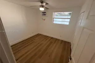 505 NE 30th St, Miami, FL 33137 - Photo 11