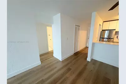 505 NE 30th St #505, Miami, FL 33137 - Photo 3