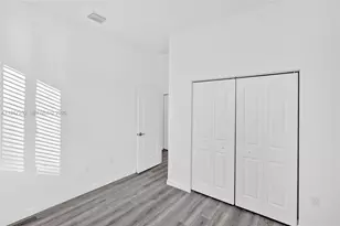 719 Little Rock E, Lehigh Acres, FL 33974 - Photo 25