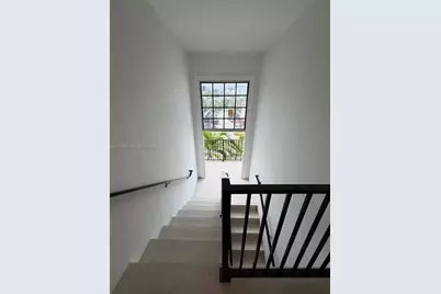 1619 Jefferson Ave #8, Miami Beach, FL 33139 - Photo 9