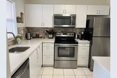 9581 Sunrise Lakes Blvd #208, Sunrise, FL 33322 - Photo 11