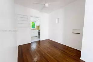 841 W 40th St, Miami Beach, FL 33140 - Photo 9