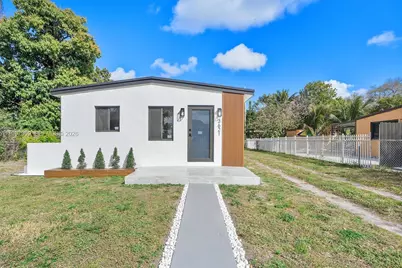 3621 SW 48th Ave, West Park, FL 33023 - Photo 21