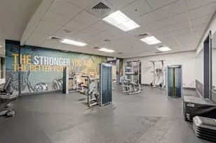 1750 N Bayshore Dr, Miami, FL 33132 - Photo 39