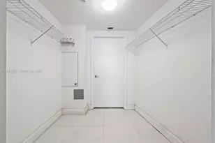 1750 N Bayshore Dr, Miami, FL 33132 - Photo 35