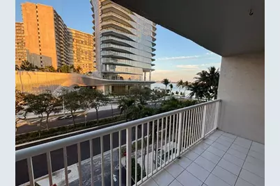 150 SE 25th Rd #4E, Miami, FL 33129 - Photo 3