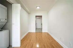 7925 Hawthorne Ave, Miami Beach, FL 33141 - Photo 7