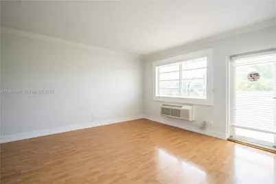 7925 Hawthorne Ave #7, Miami Beach, FL 33141 - Photo 3