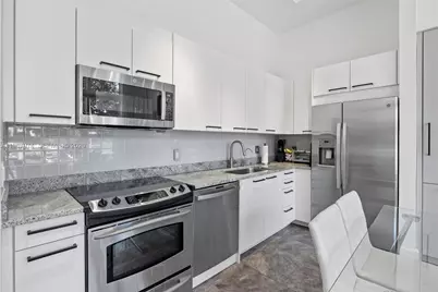 2001 Meridian Ave #107, Miami Beach, FL 33139 - Photo 7