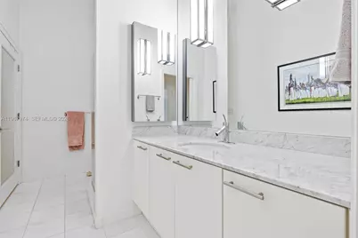 2001 Meridian Ave #107, Miami Beach, FL 33139 - Photo 25