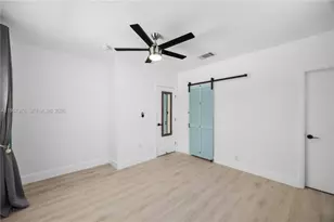 1070 Tyler St, Hollywood, FL 33019 - Photo 25