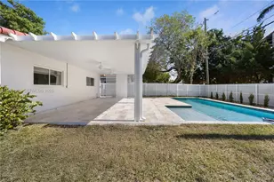 1070 Tyler St, Hollywood, FL 33019 - Photo 33