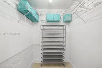 1070 Tyler St, Hollywood, FL 33019 - Photo 29