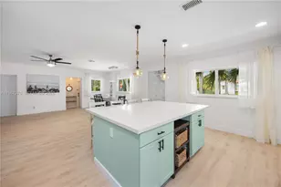 1070 Tyler St, Hollywood, FL 33019 - Photo 11