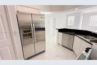 3255 NE 184th St #12105, Aventura, FL 33160 - Photo 25