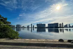 3255 NE 184th St, Aventura, FL 33160 - Photo 27