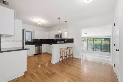 710 NE 62nd St, Miami, FL 33138 - Photo 17