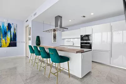 1000 Brickell Plz #PH5304, Miami, FL 33131 - Photo 17