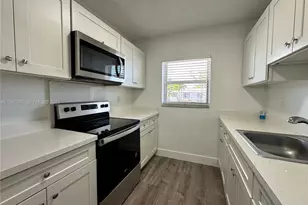 3616 NE 11th Ave, Oakland Park, FL 33334 - Photo 3